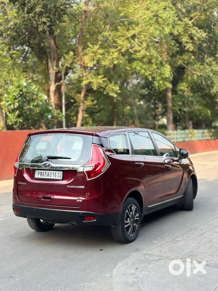 Mahindra Marazzo M8, 2018, Diesel