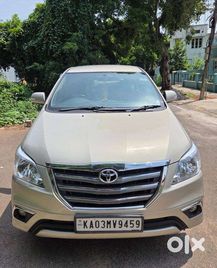 Toyota Innova 2.5 Vx 8 Str, 2015, Diesel