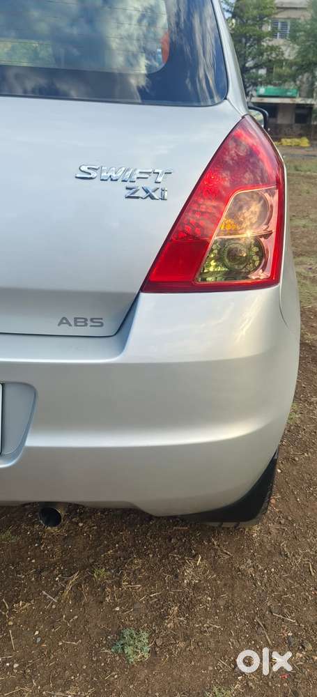 Maruti Suzuki Swift 1.3 Zxi, 2011, Petrol