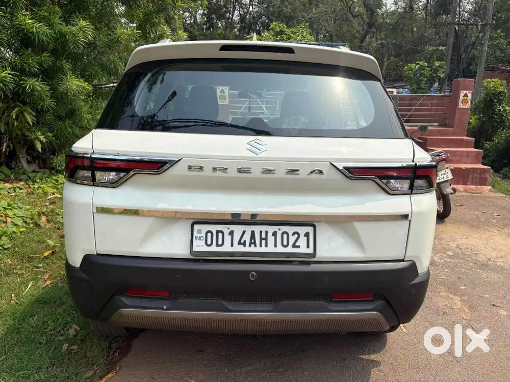 Maruti Suzuki Brezza Lxi 2024