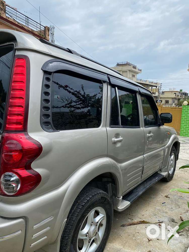 Mahindra Scorpio 2009 Diesel 75000 Km Driven