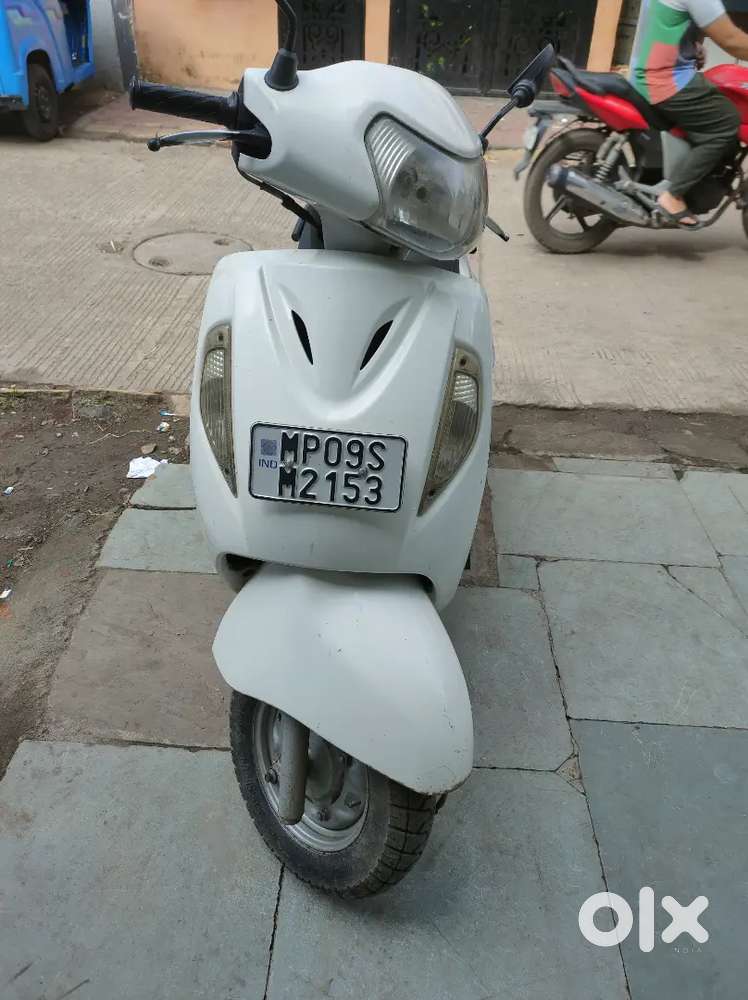 Suzuki Access 125 Scooters 1825255286
