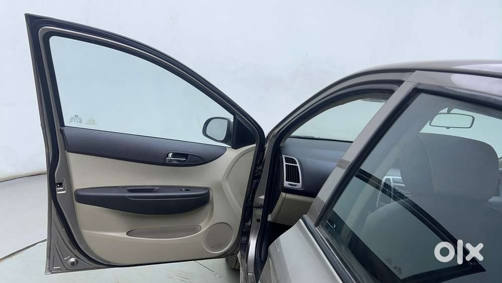 Hyundai I20 Magna, 2012, Petrol