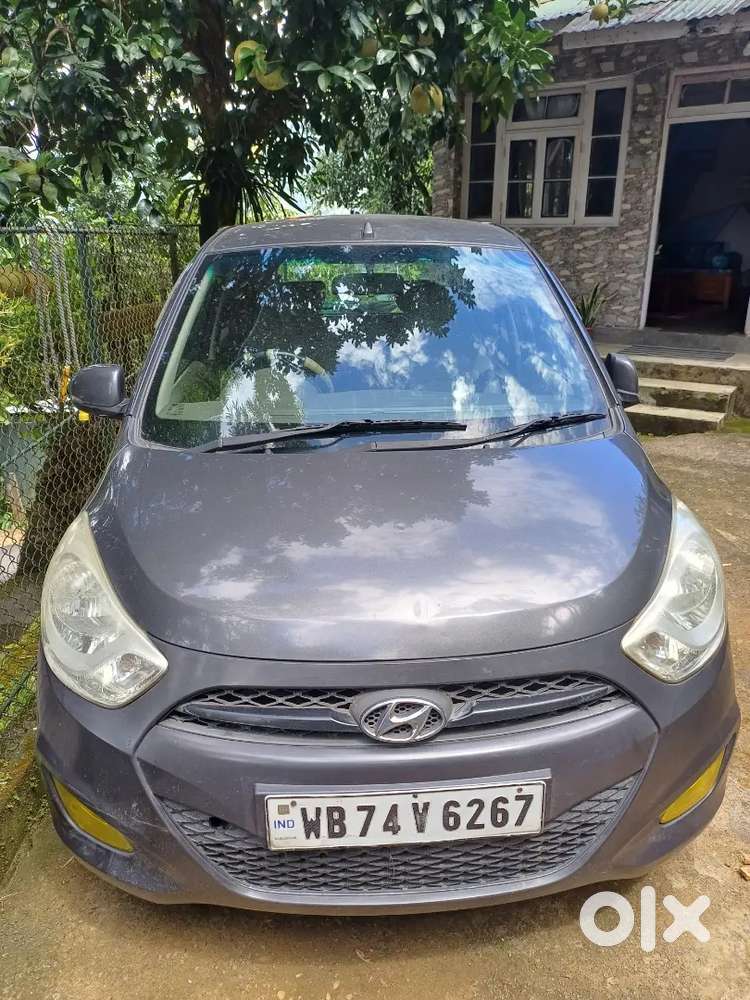 Hyundai I10 Sportz 2011 At Manual