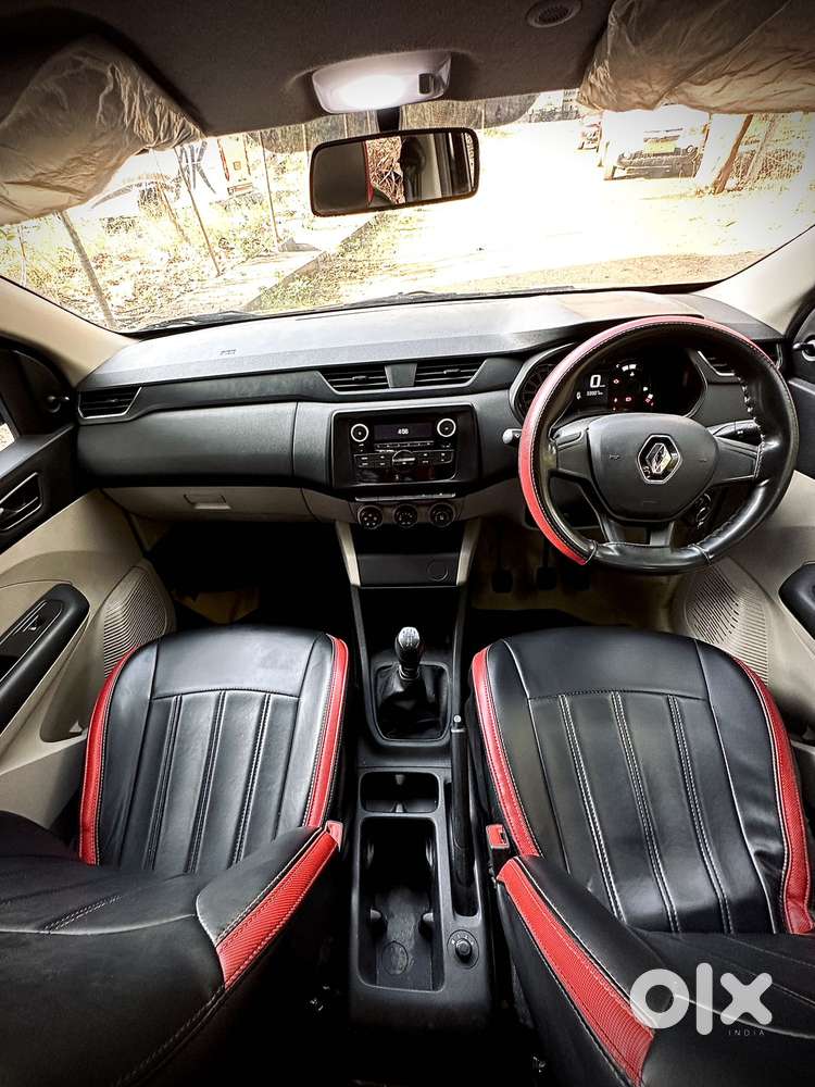 Renault Triber Rxt, 2024, Petrol