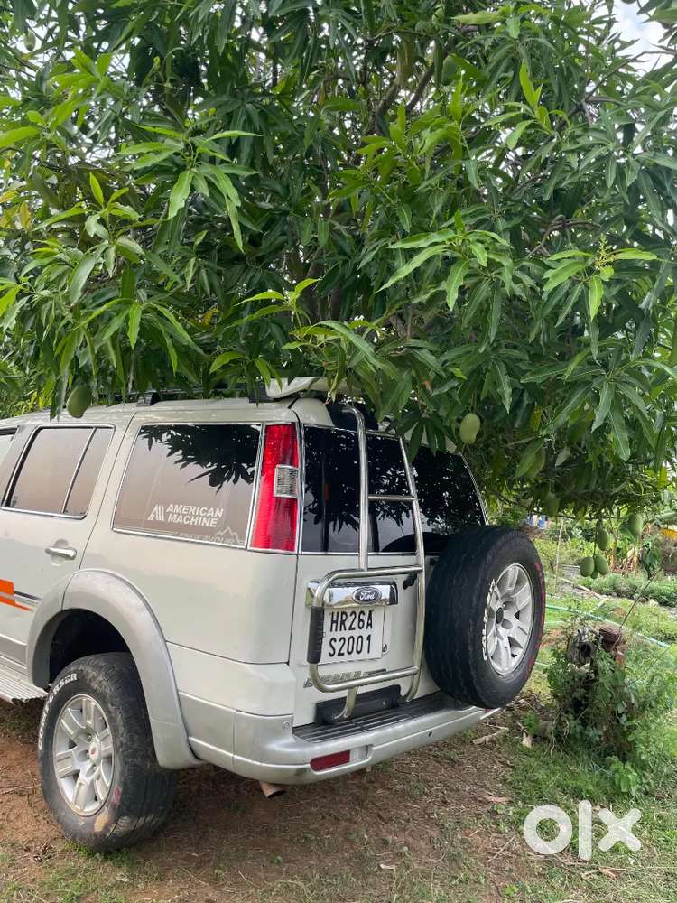 Ford Endeavour 2008