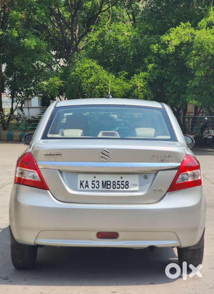 Maruti Suzuki Swift Dzire 1.2 Zxi Bsiv, 2014, Petrol