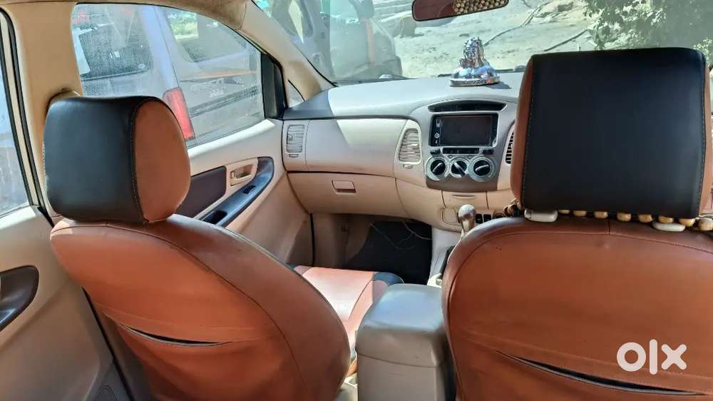 Innova Petrol/cng Working Condition
