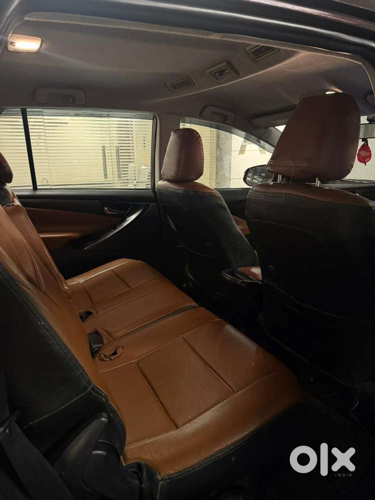 Toyota Innova Crysta 2.8 Gx At 8s, 2017, Diesel