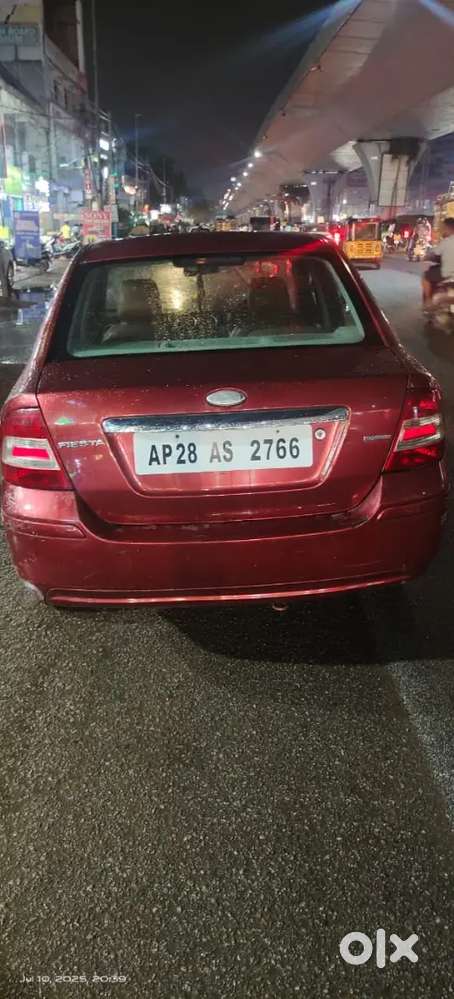 Ford B Max 2006 Petrol 60000 Km Driven