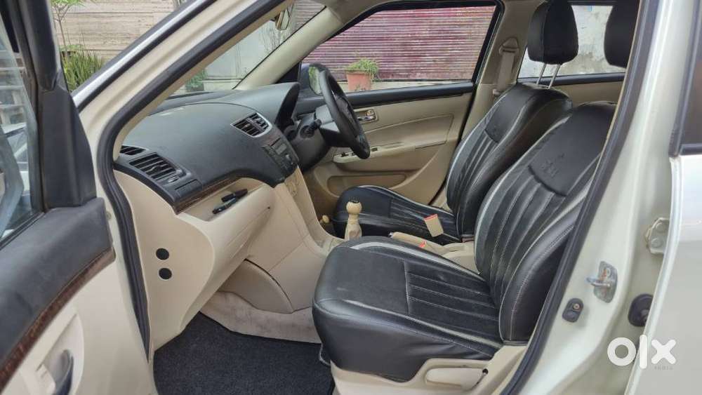 Maruti Suzuki Swift Dzire 1.2 Vxi Bsiv, 2013, Petrol
