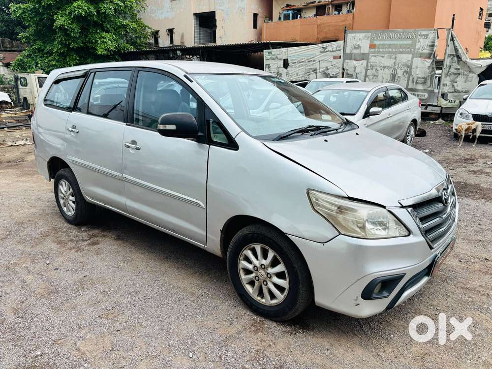 Toyota Innova 2.5 V 7 Str, 2012, Diesel