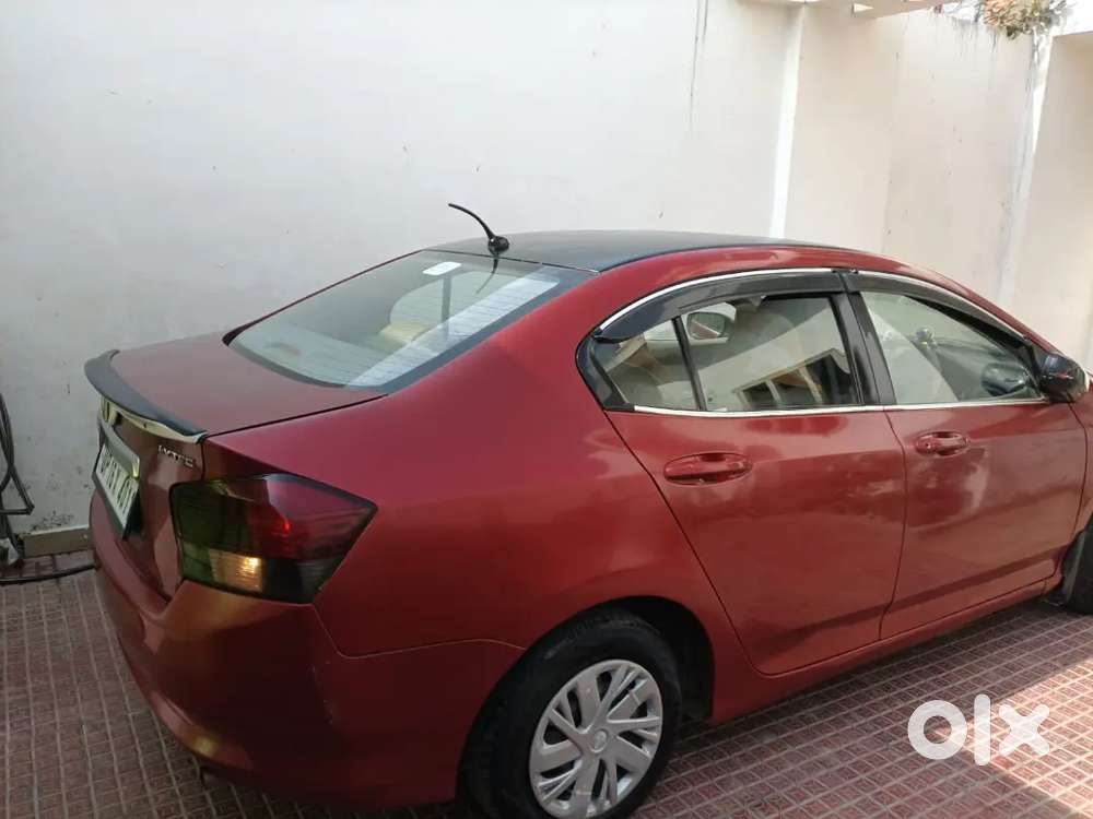 Honda City Hybrid Ehev 2009 Cng & Hybrids 196000 Km Driven
