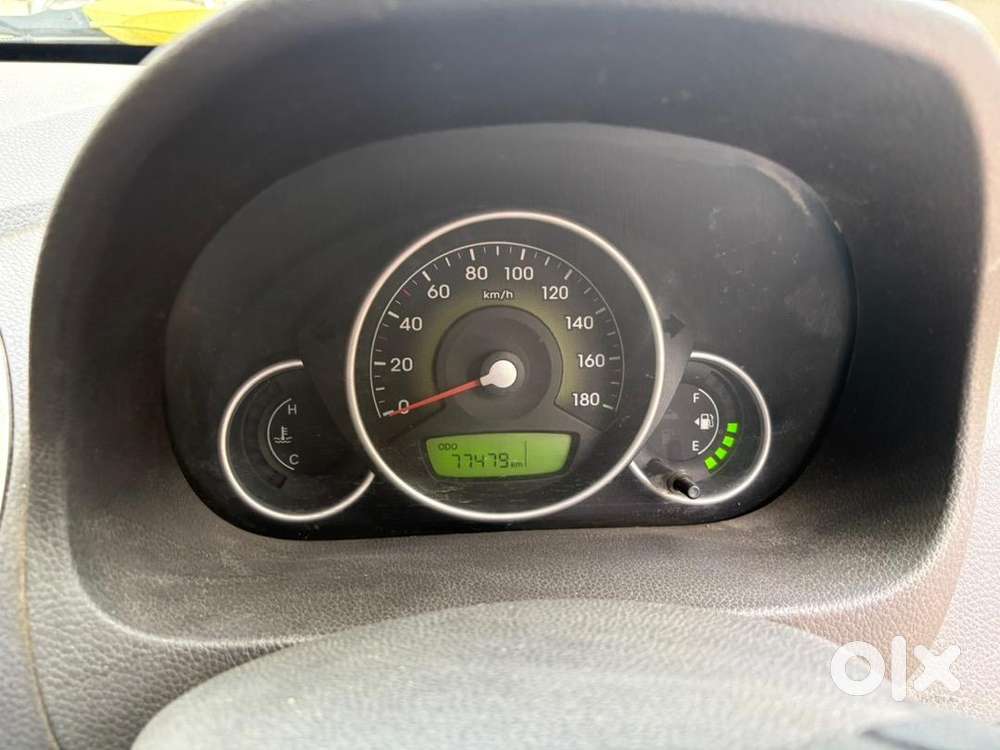Hyundai Eon 2012 Cng & Petrol Good Condition