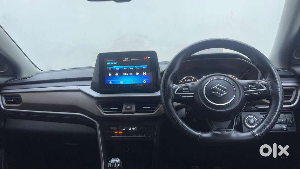 Maruti Suzuki Vitara Brezza 1.5 Zxi Plus At Dual Tone, 2024, Petrol
