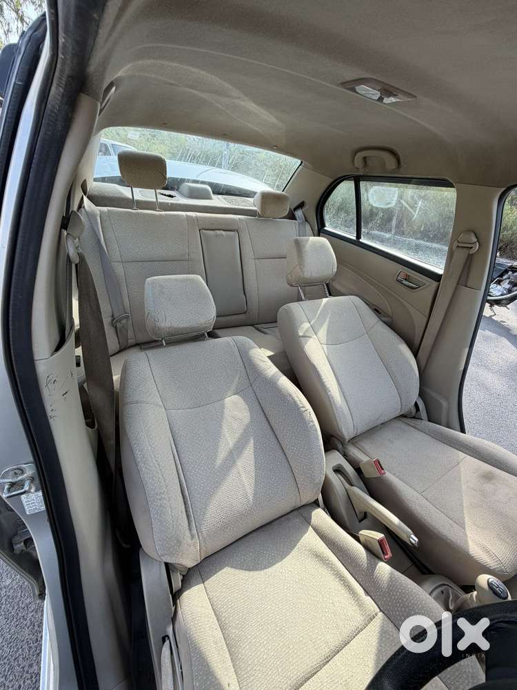 Maruti Suzuki Swift Dzire 1.2 Lxi Bsiv, 2013, Petrol
