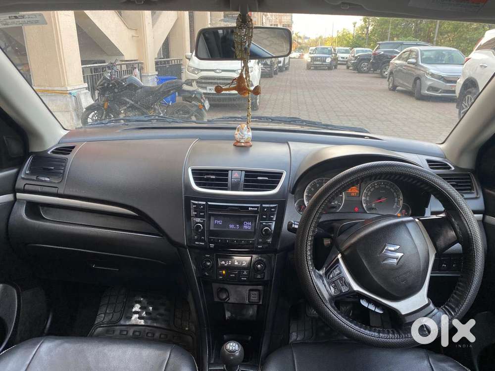 Maruti Suzuki Swift Vvt Zxi, 2015, Petrol