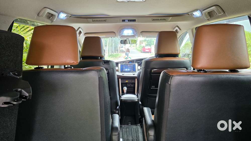 Toyota Innova Crysta 2.8z Automatic, 2020, Diesel