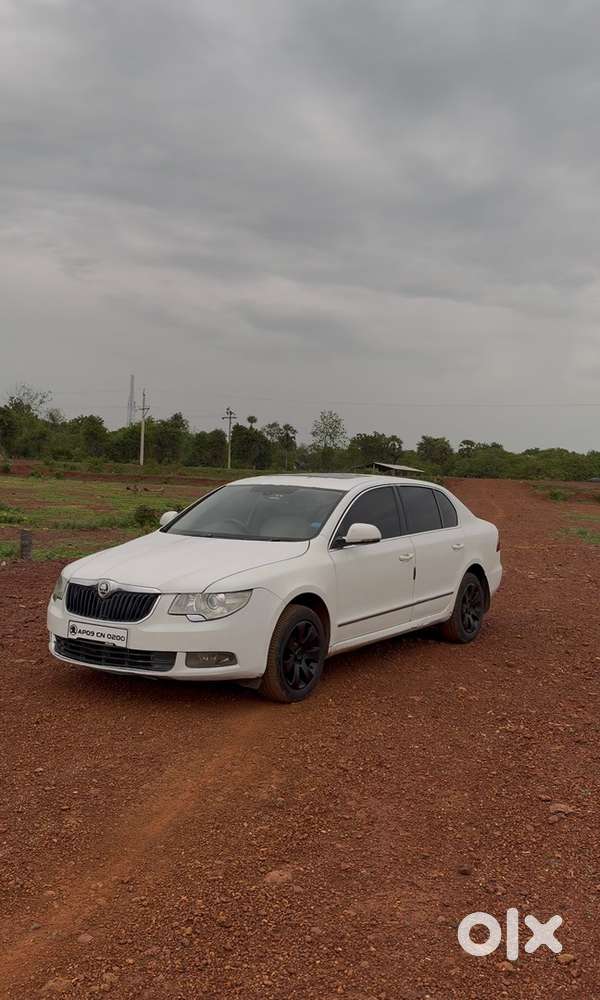 Skoda Superb Diesel & Automatic