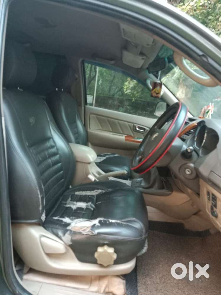 Toyota Fortuner 3.0 4x2 Mt, 2010, Diesel