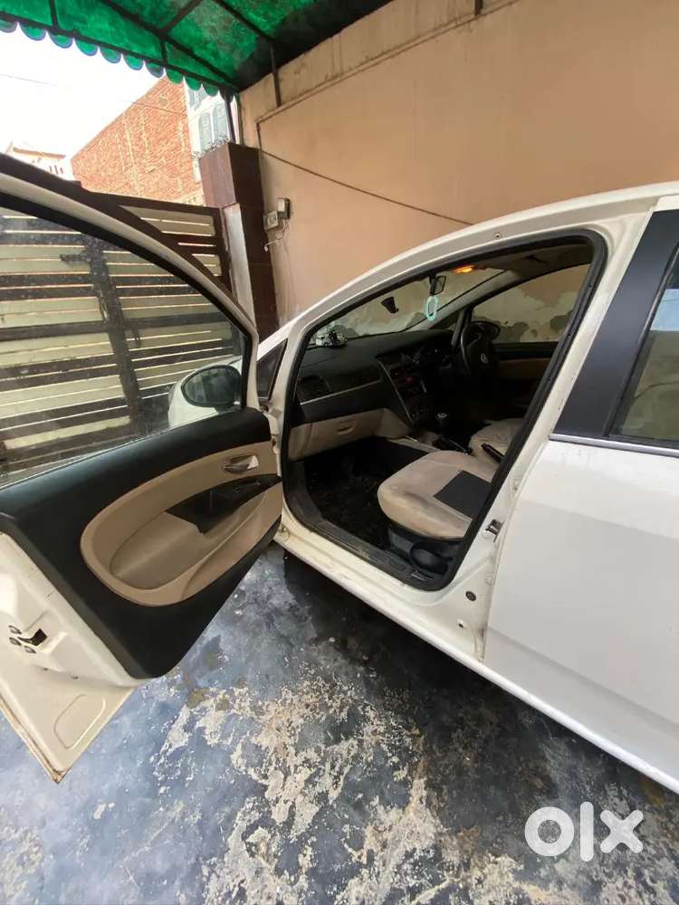 Fiat Linea 2010 Petrol 2031 Tak Valid H
