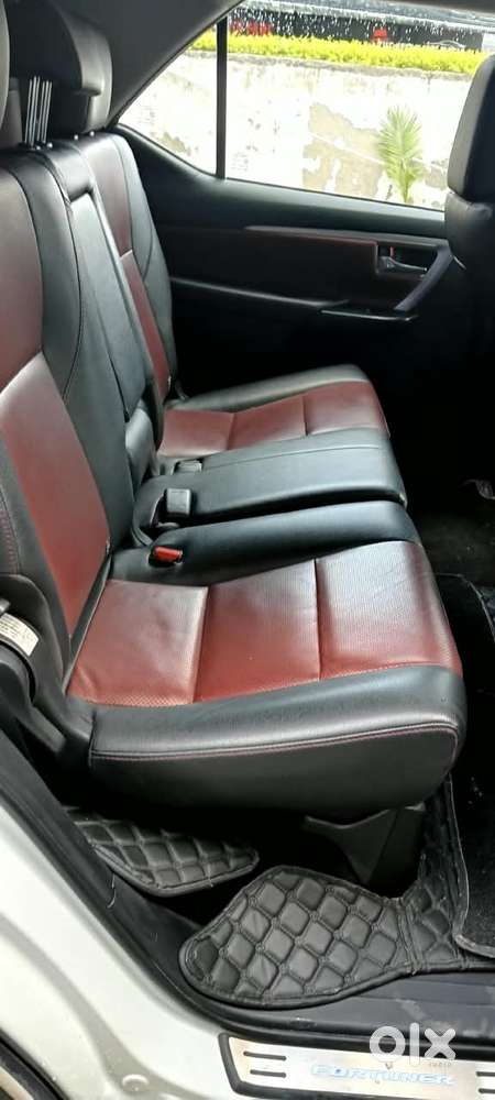 Toyota Fortuner Legender 4x2 At 2.8, 2024, Diesel