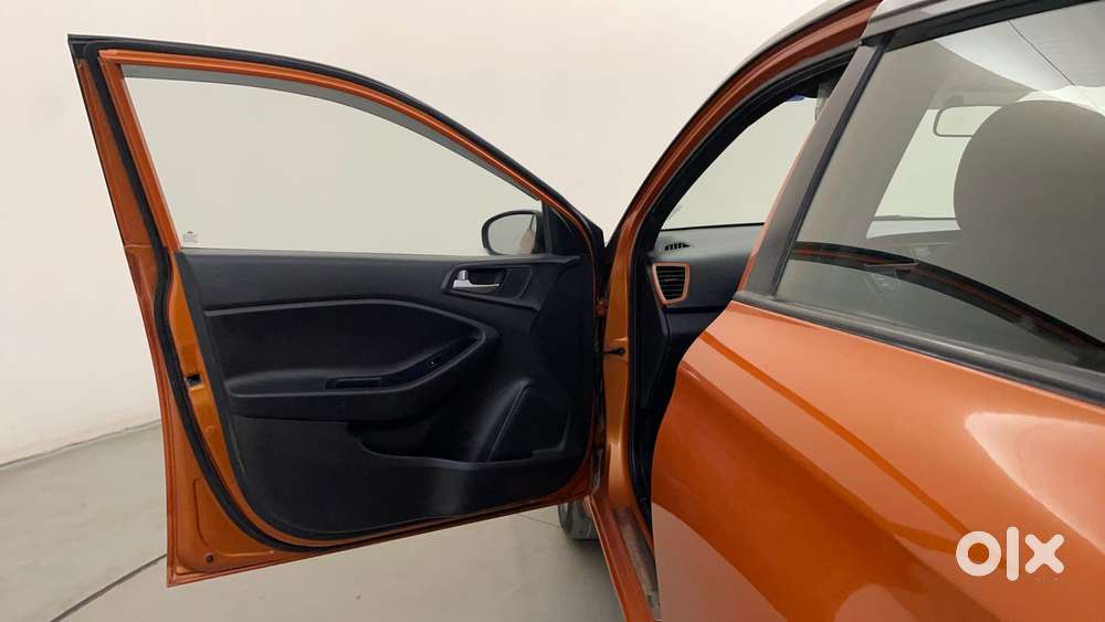 Hyundai Elite I20 Sportz Plus Dual Tone, 2019, Petrol