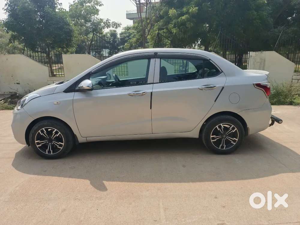 Hyundai Xcent 2018 Diesel 180000 Km Driven