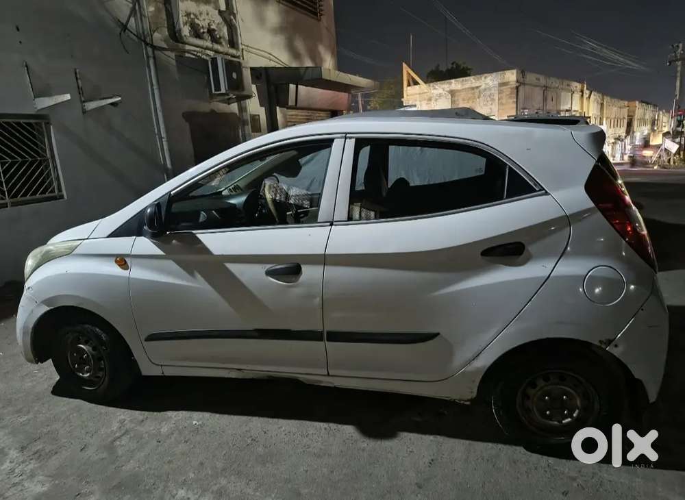 Hyundai Eon 2014 Cng & Hybrids Well Maintained