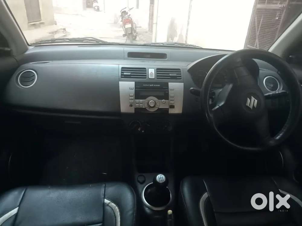 Maruti Suzuki Swift 2011