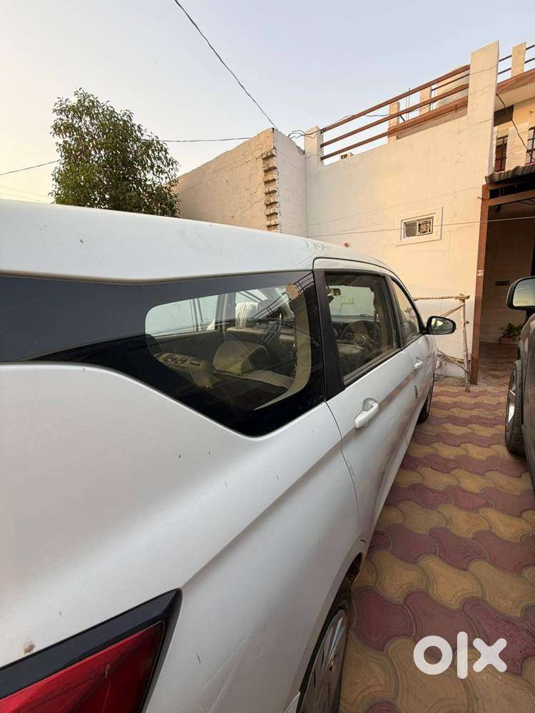 Maruti Ertiga Petrol/cng Model 2025