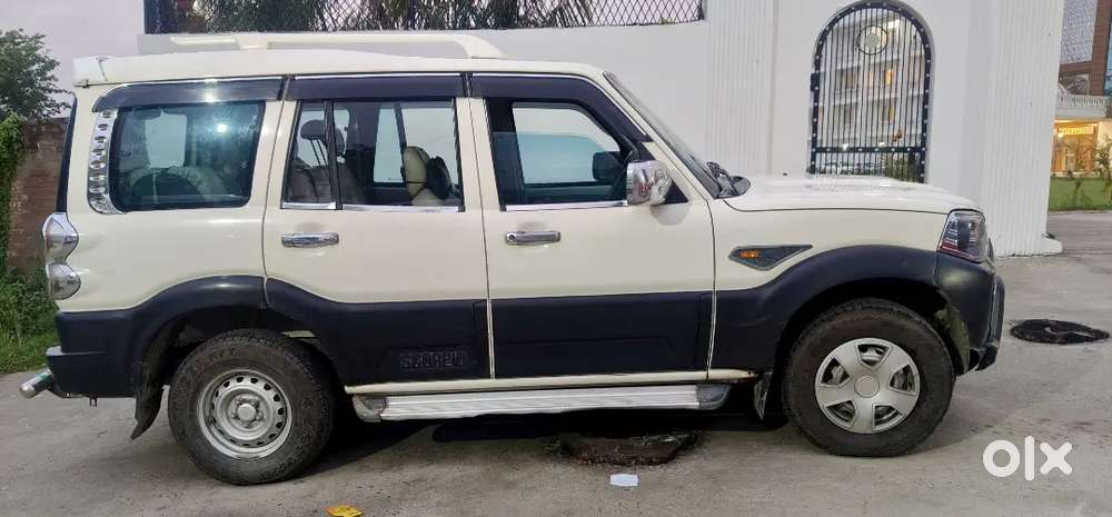 Mahindra Scorpio 2018 Diesel 90000 Km Driven
