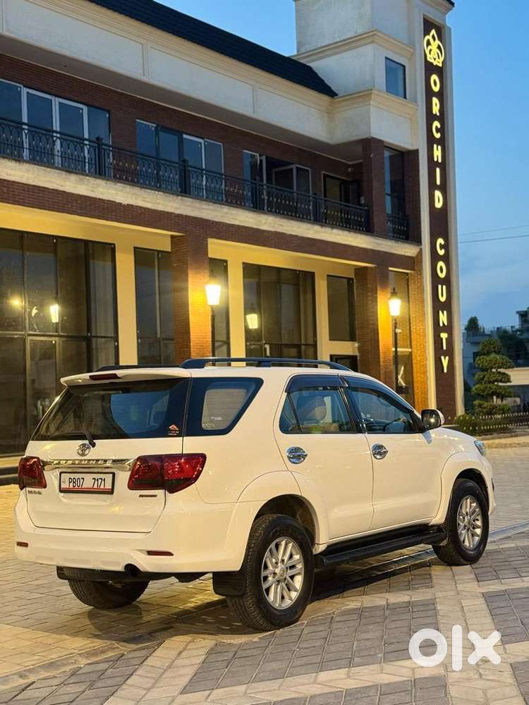 Fortuner 2013 ９９１４１２７６２１