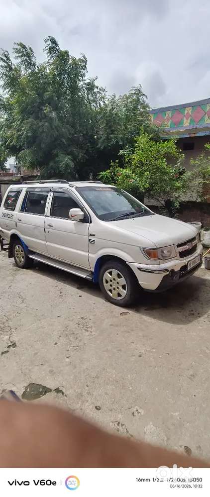 Chevrolet Tavera Ls 2012