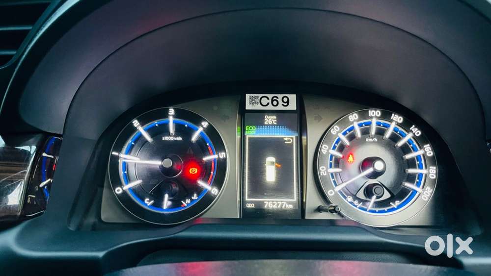Toyota Innova Crysta 2018 Diesel Manual