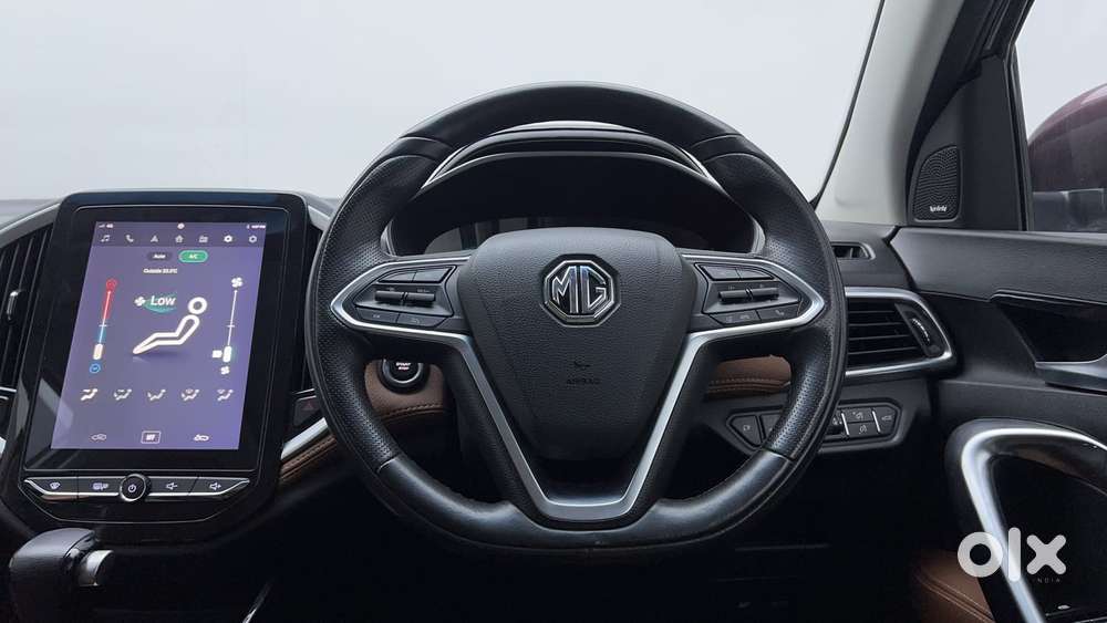 Mg Hector Plus 1.5 Sharp Turbo Cvt 6 Str, 2022, Petrol