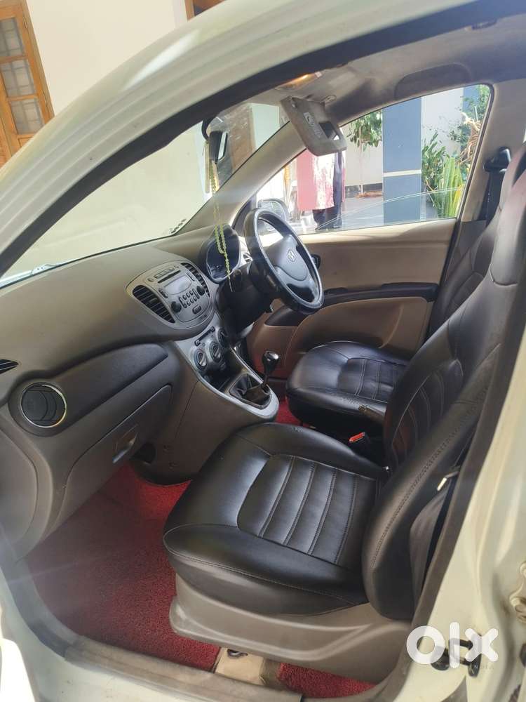 Hyundai I10 Sportz, 2013, Petrol