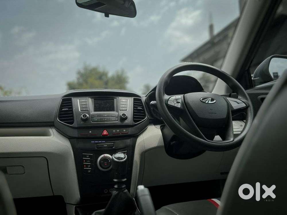 Mahindra Xuv300 W6, 2022, Petrol