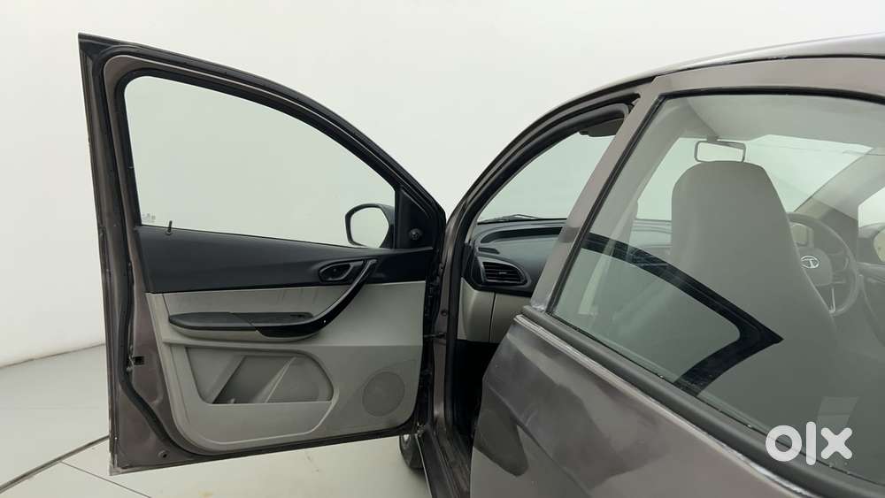 Tata Tiago 1.2 Revotron Xm Cng, 2019, Cng & Hybrids