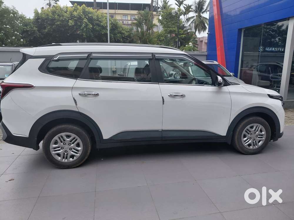 Kia Carens 1.5 Prestige 7 Str, 2022, Petrol