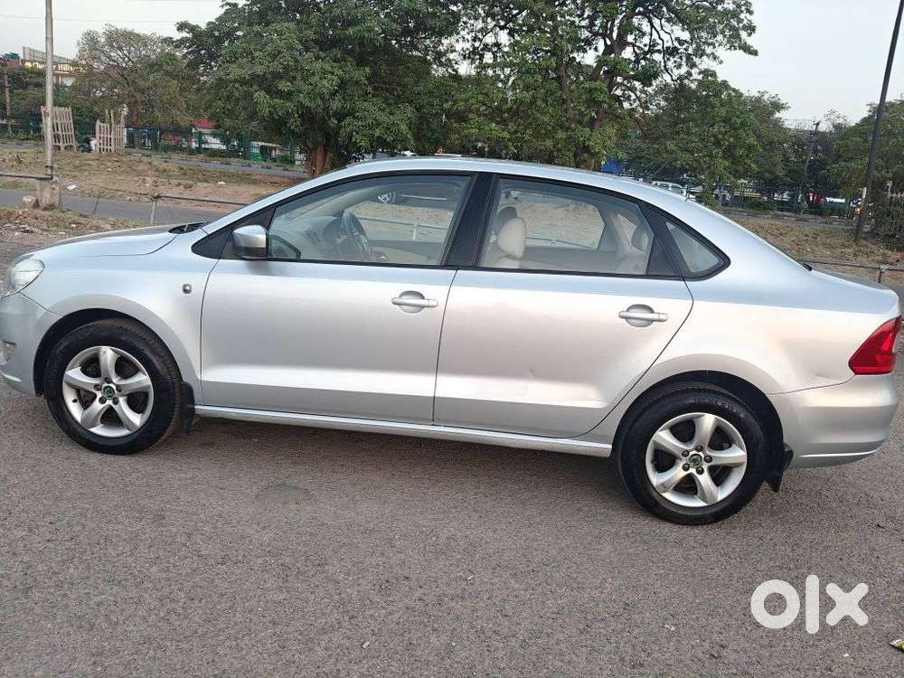Skoda Rapid 2013-2016 1.6 Mpi At Ambition Plus, 2012, Petrol