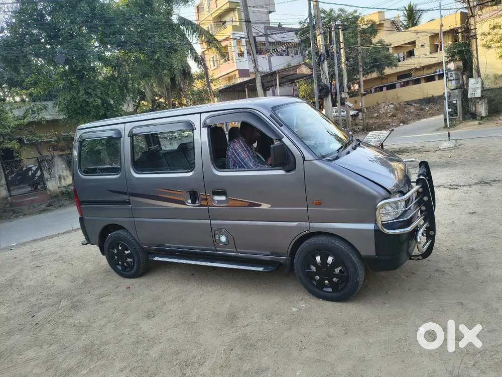 Maruti Suzuki Eeco 2017 Petrol 30000 Km Driven
