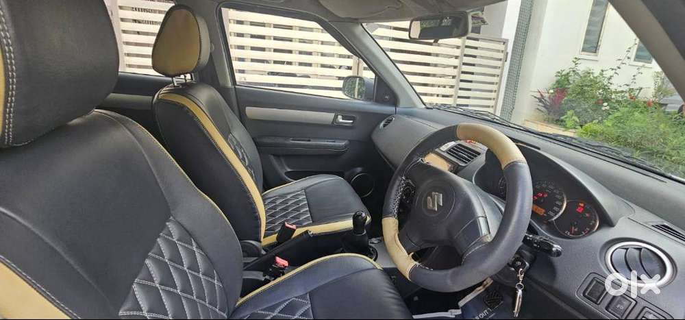 Swift Vxi Petrol 2011 In Excellent Condition