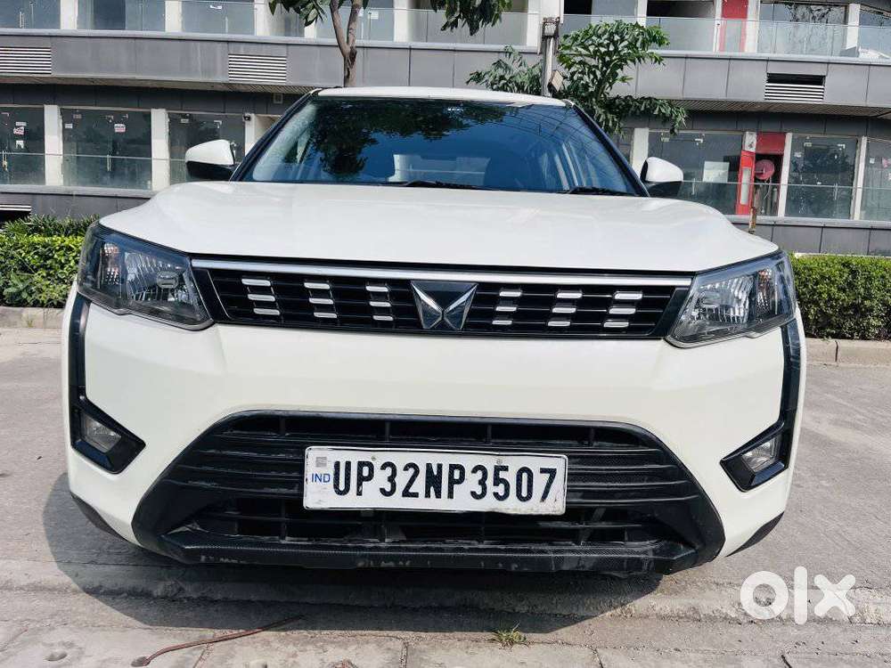 Mahindra Xuv300 W6, 2023, Petrol