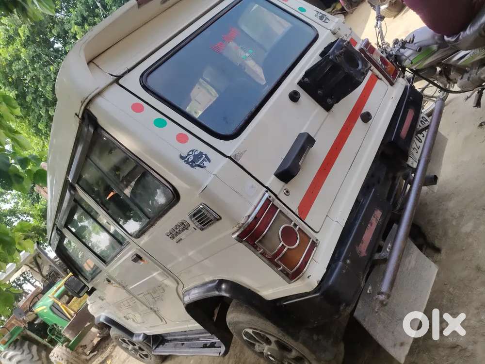 Mahindra Bolero 2012