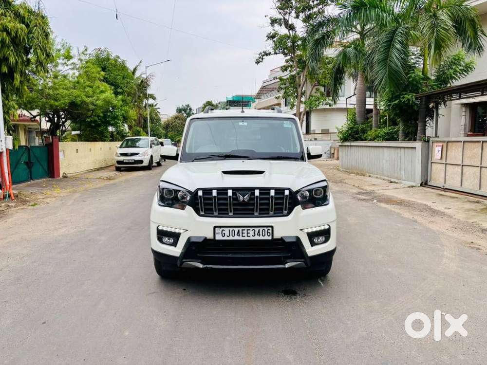 Mahindra Scorpio Classic 2.2 S 11 Mt 7 Str, 2023, Diesel