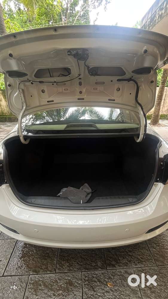 Maruti Suzuki Ciaz Diesel Hybrid 2016