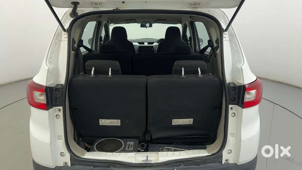 Renault Triber Rxz, 2020, Petrol