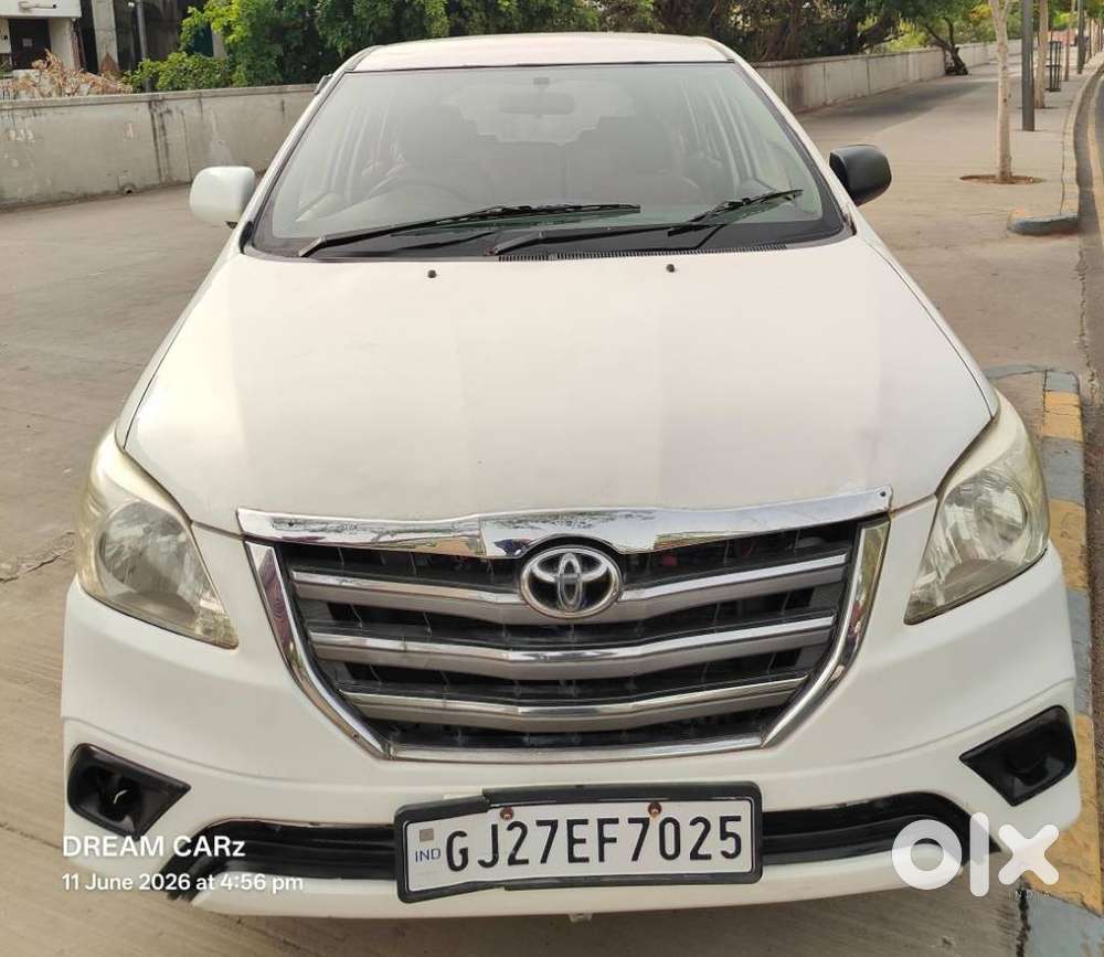 Toyota Innova [2013-2016] 2.5 G2 8 Str, 2014, Diesel