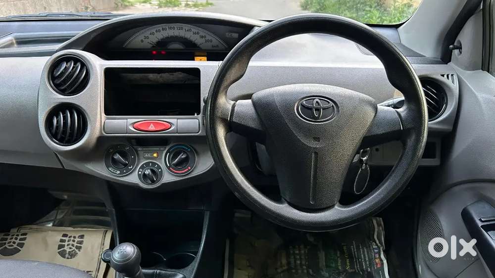 Toyota Etios 2012 Petrol Well Maintained